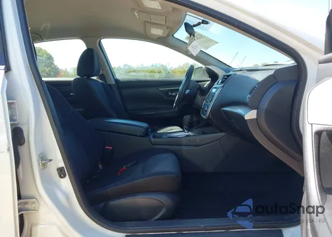 2018 Nissan Altima 2.5 S из США, поврежденный, VIN 1N4AL3AP8JC111491